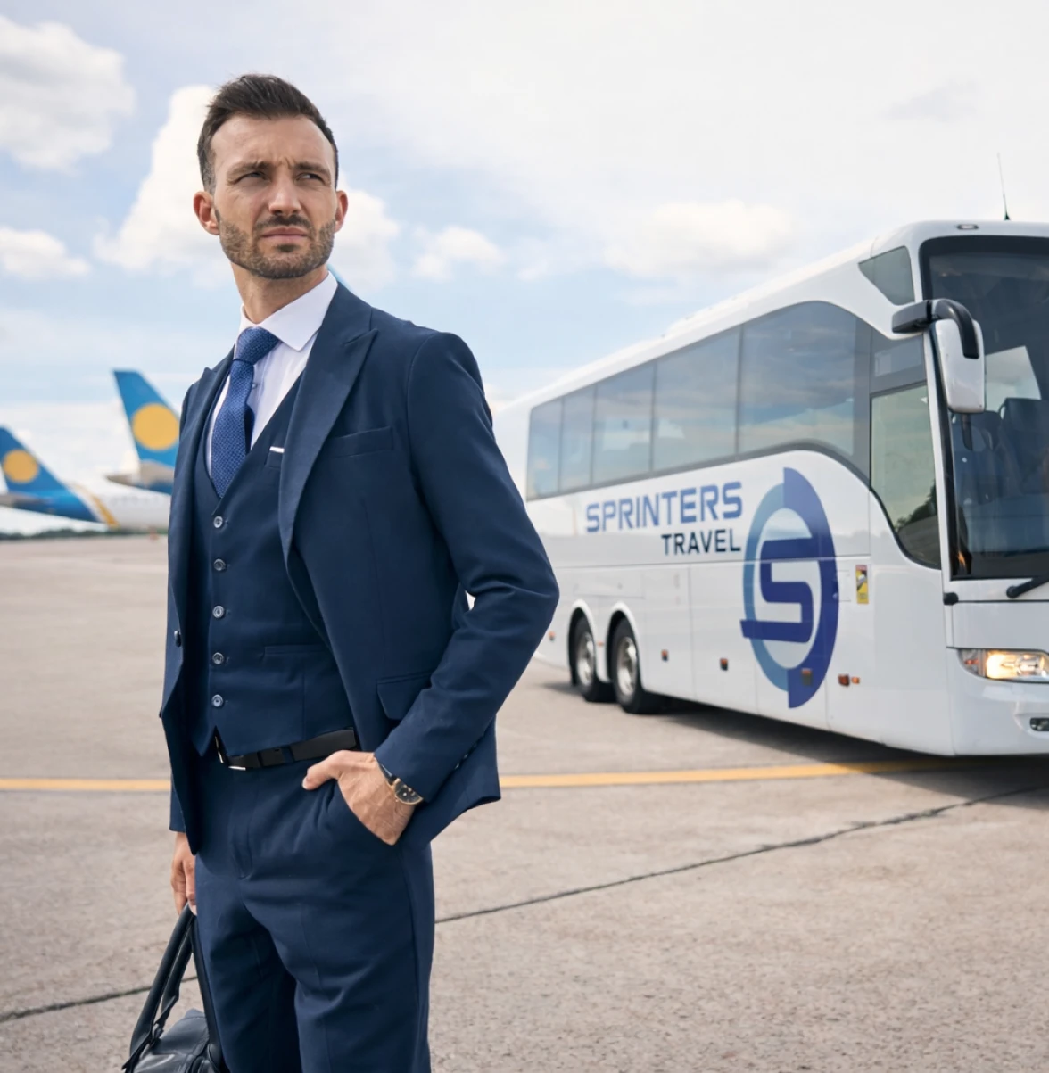 Comfortable minibus airport transfer service for groups and travellers